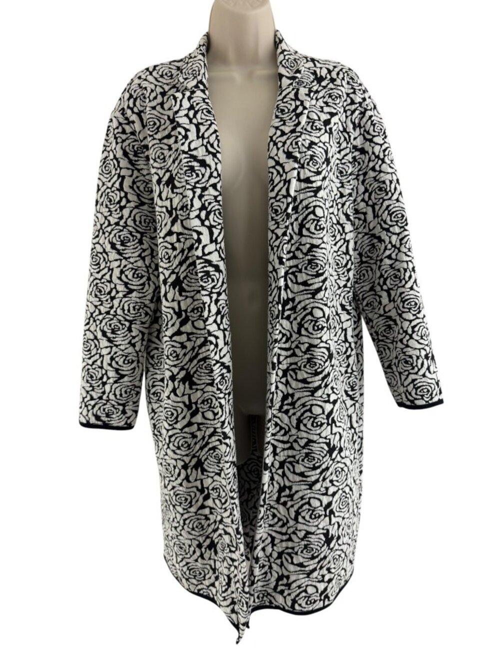 Philosophy Black White Floral‎ Textured Knit Long Sleeve Jacket Cardigan Pockets